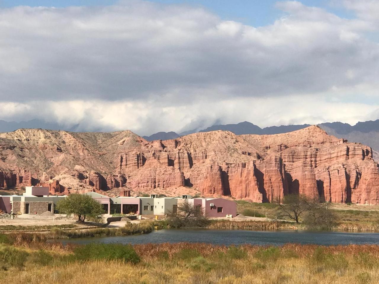 Hotel Castillos De Cafayate Exteriör bild