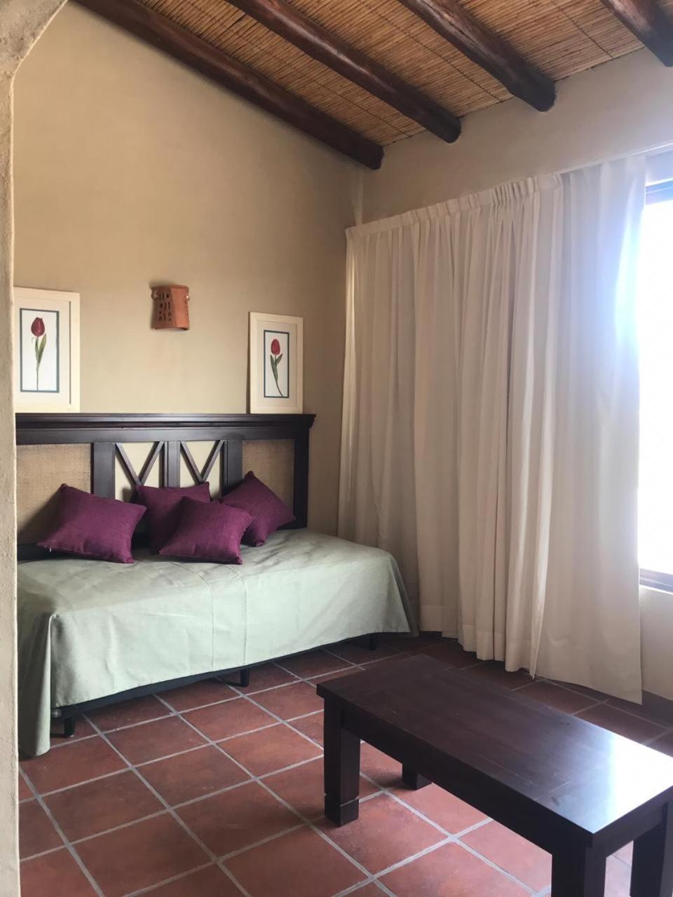 Hotel Castillos De Cafayate Exteriör bild